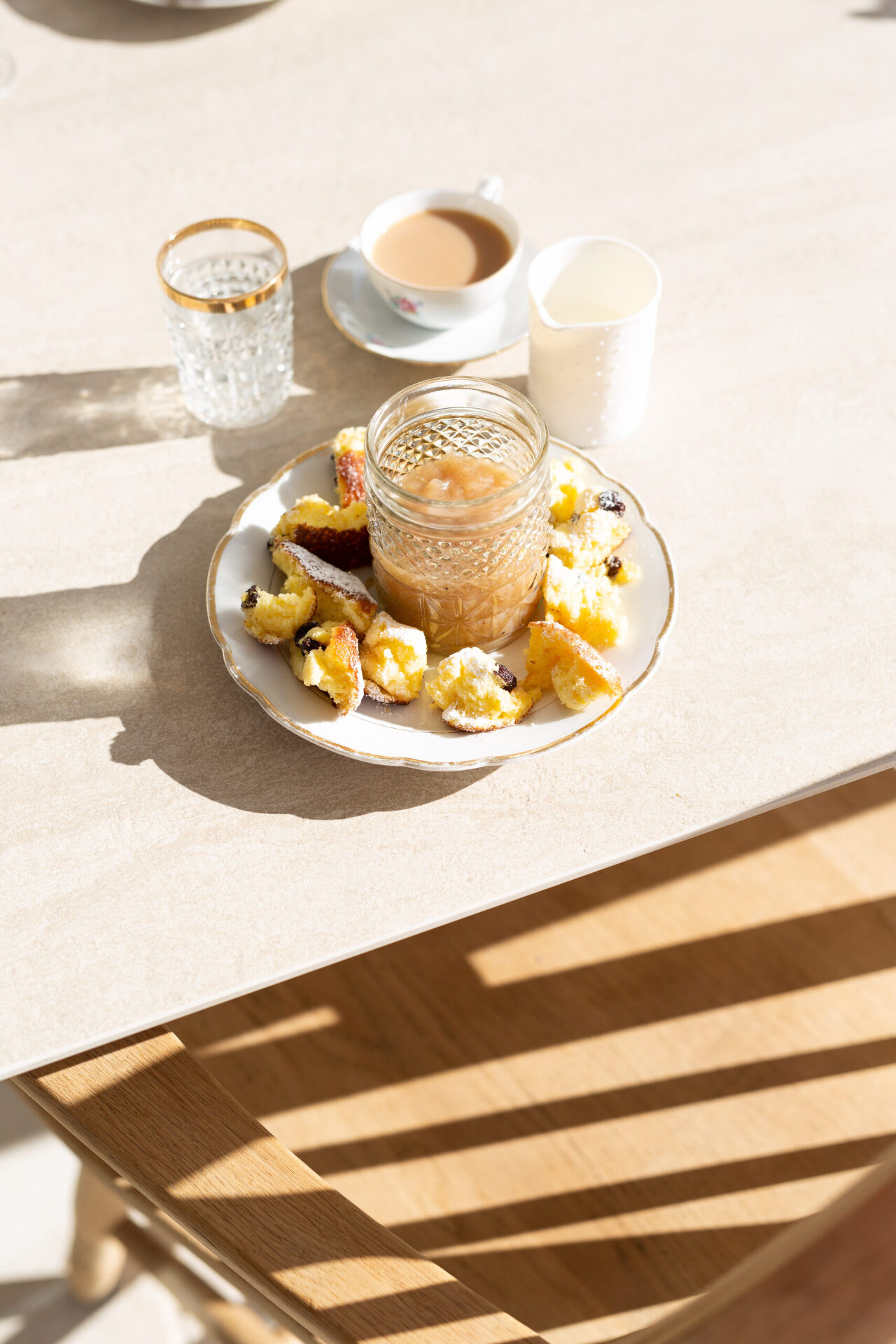 Luftiger Kaiserschmarrn, ein kulinarisches Kulturerbe Österreichs ...